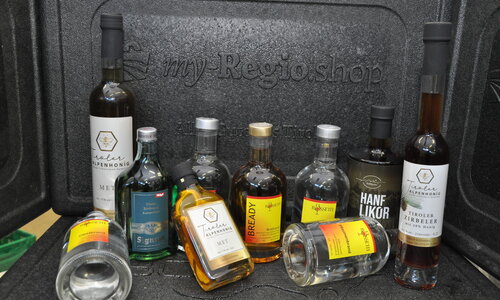 Schnaps, Liköre, Edelbrände